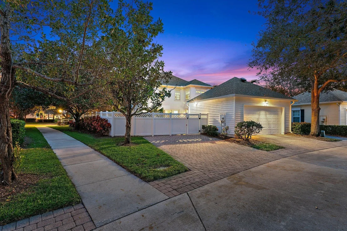 Photo of 174 Honeysuckle Drive