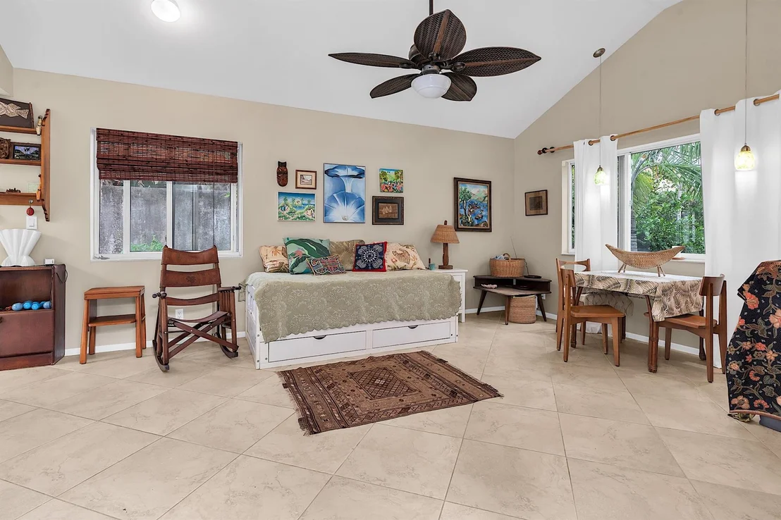 Photo of 12 E Ocean Avenue