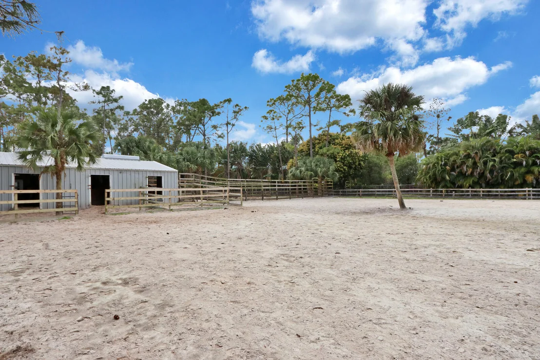 Photo of 12874 Bryan Road