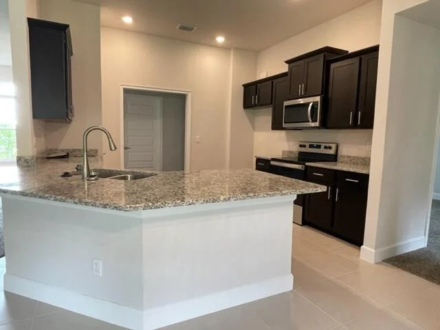Photo of 8340 Amalfi Circle