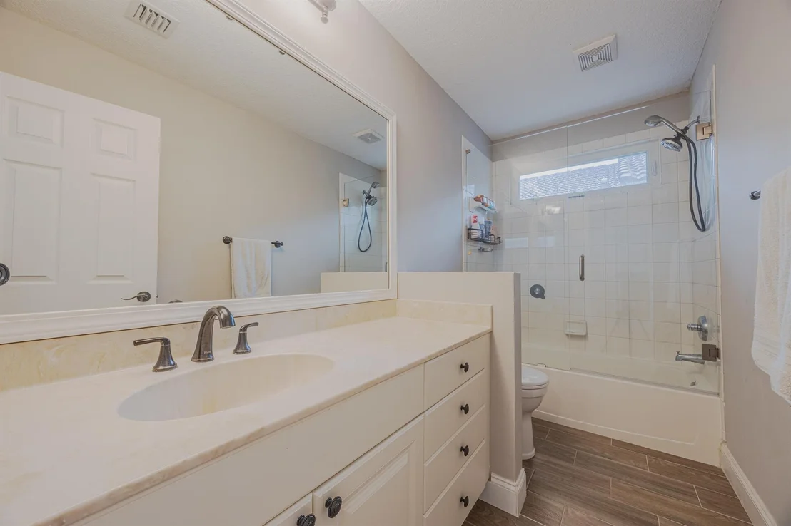 Photo of 4814 Modern Drive