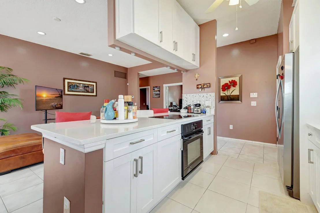Photo of 8687 Spring Valley Drive