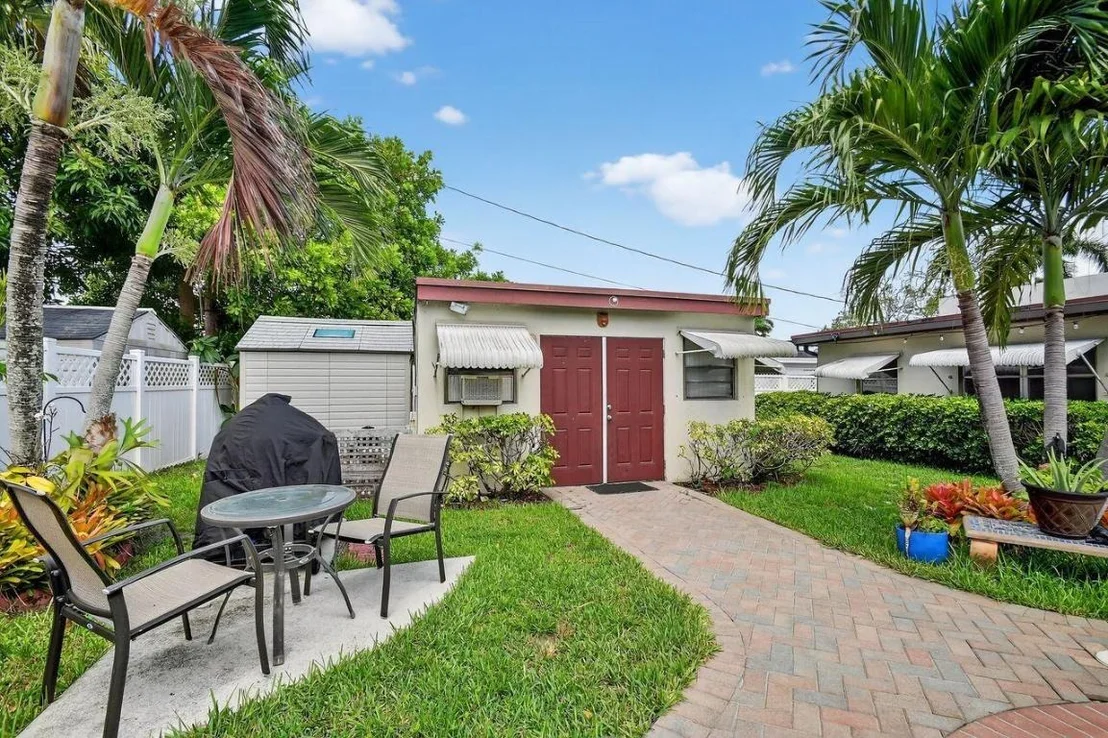 Photo of 133 Greenbrier Drive