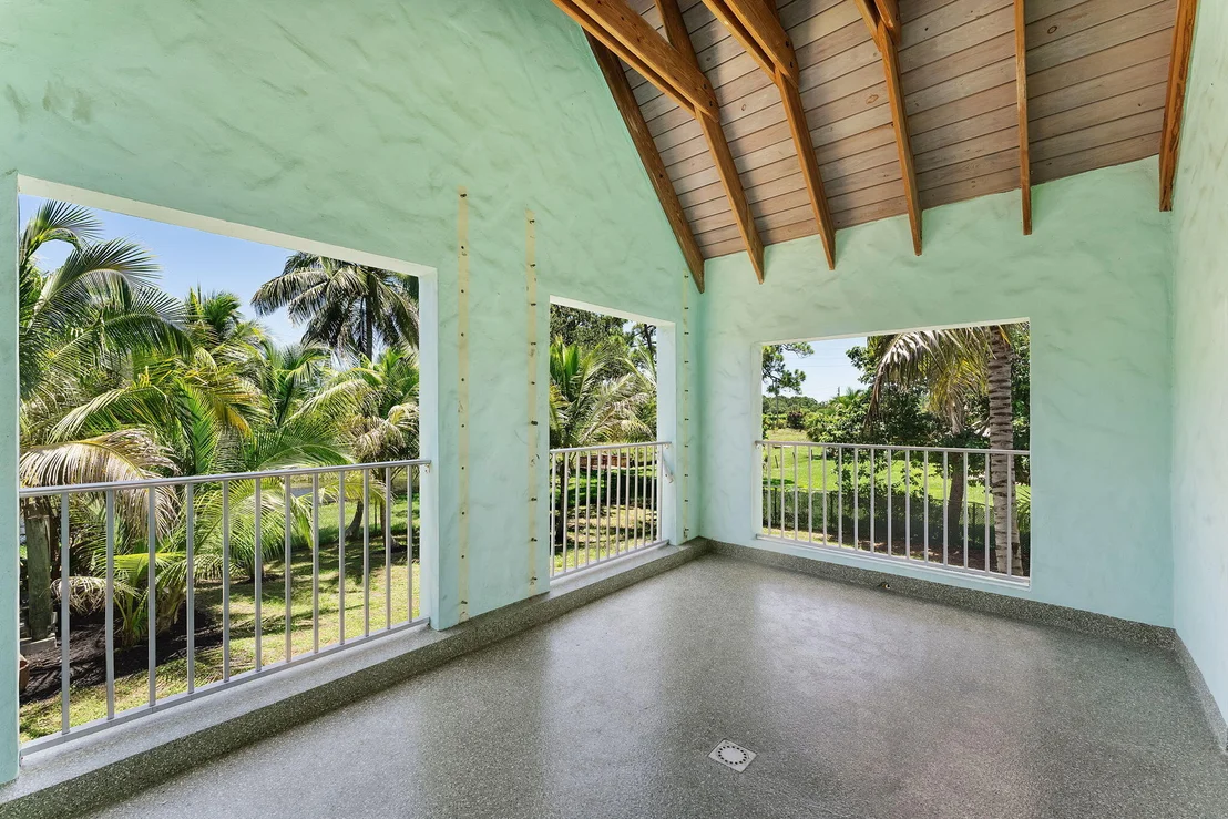 Photo of 7044 Thompson Road