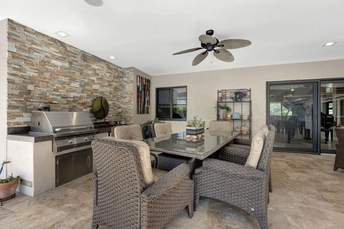 Photo of 3070 Equestrian Drive