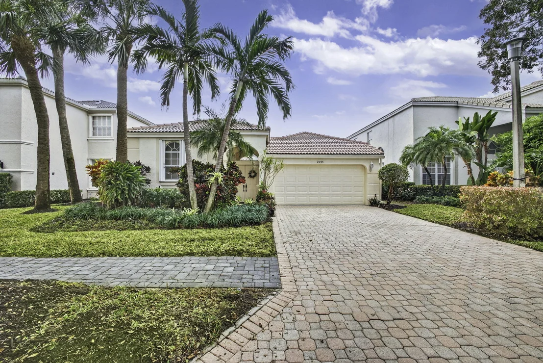 Photo of 2085 Chagall Circle