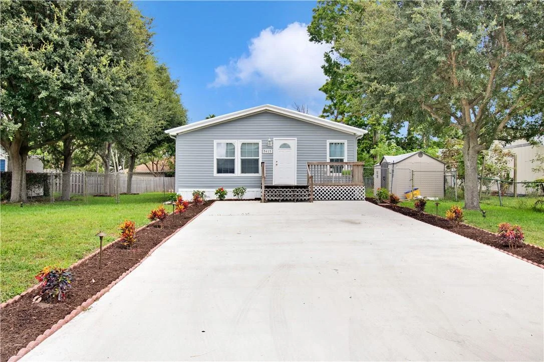 Photo of 5415 Sunrise Boulevard
