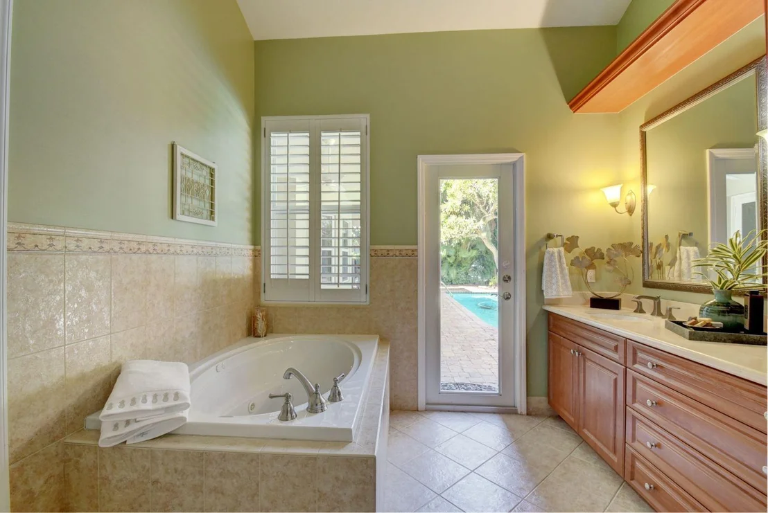 Photo of 2753 Hampton Circle S