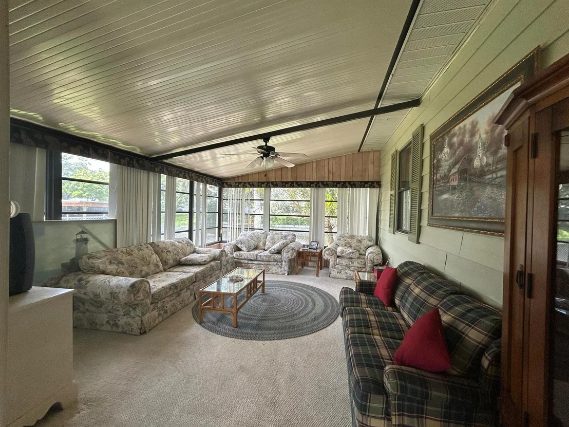 Photo of 3135 SE 20th Court