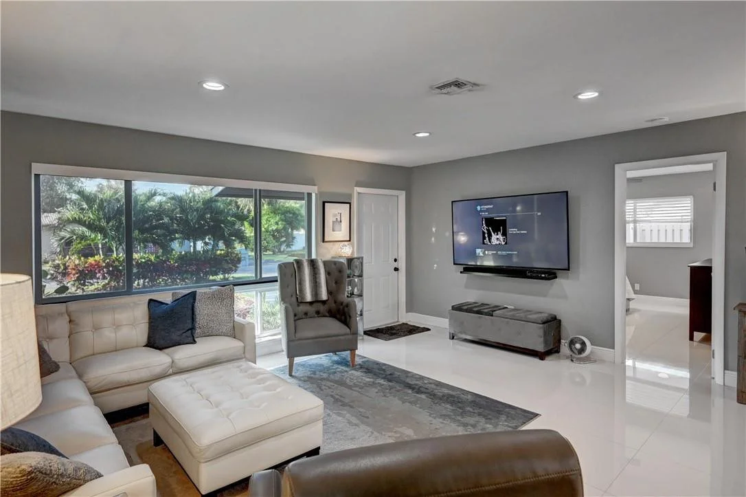 Photo of 361 SE 6th Street