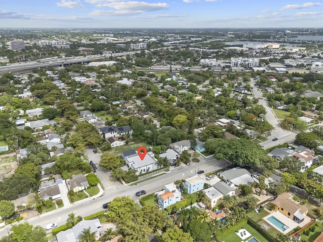 Photo of 901 Upland Road