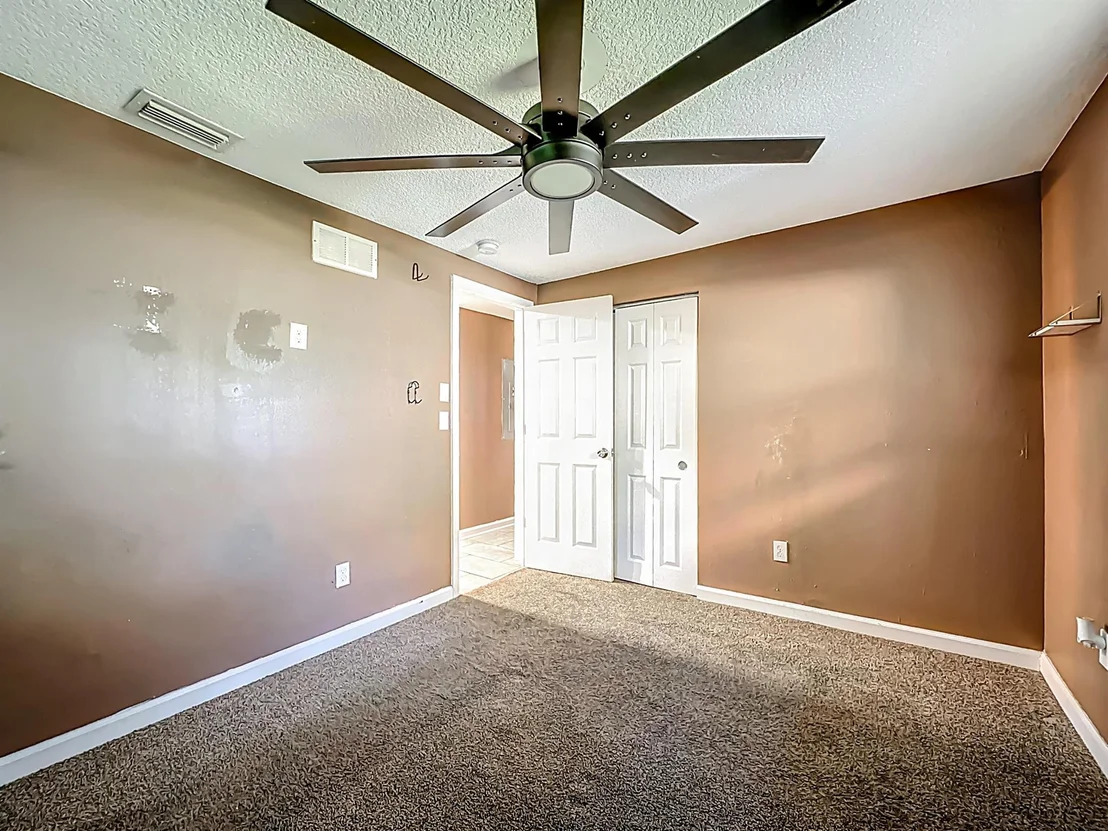 Photo of 2842 Lucoma Drive