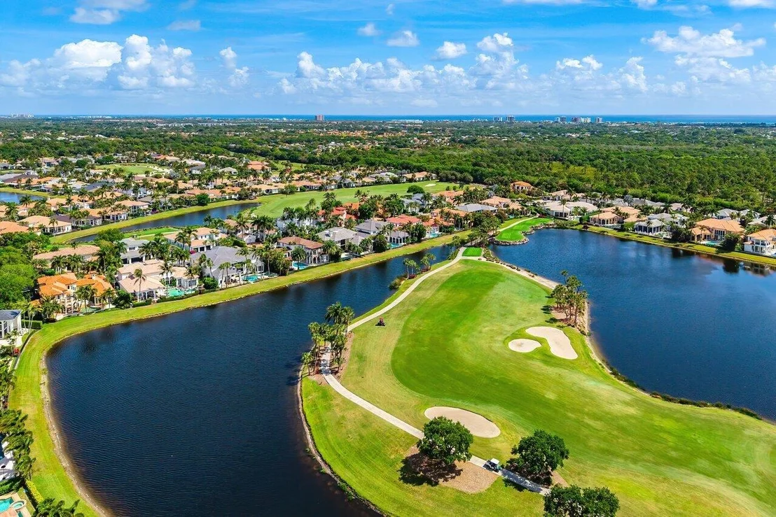 Photo of 686 Hermitage Circle