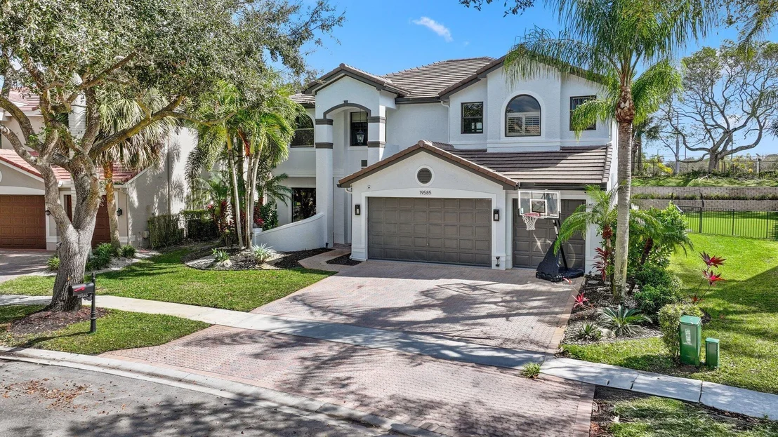 Photo of 19585 Estuary Drive