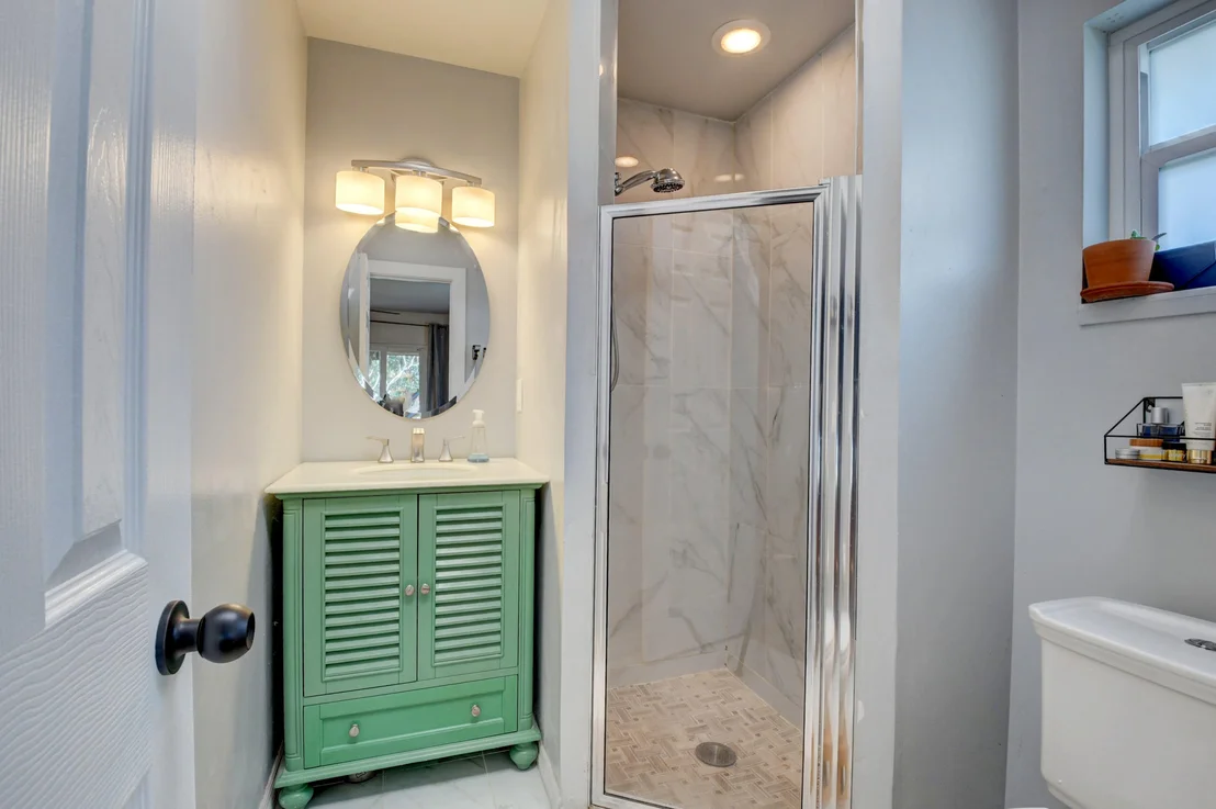 Photo of 4817 Lincoln Road