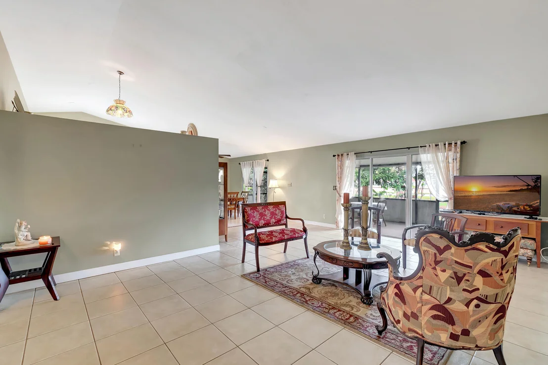Photo of 9873 Robins Nest Road