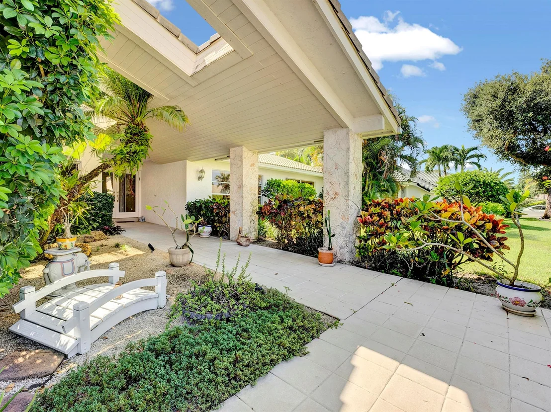 Photo of 16829 Silver Oak Circle