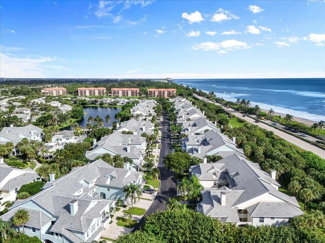 Photo of 105 MAINSAIL Circle
