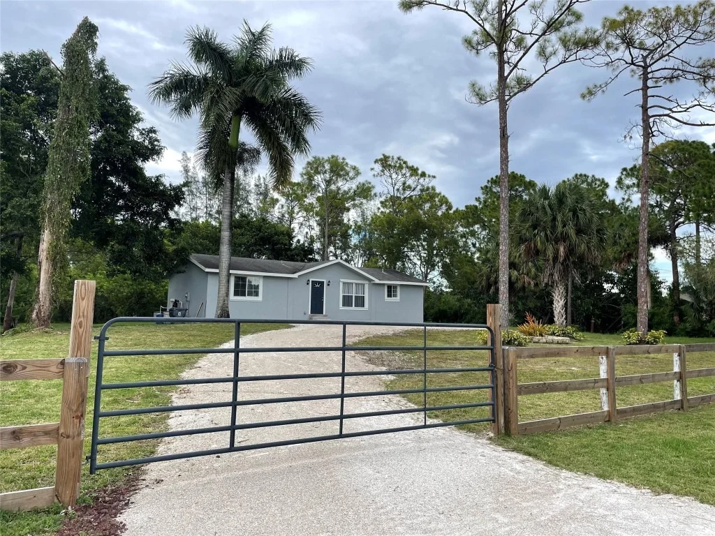 Photo of 14325 77th Place