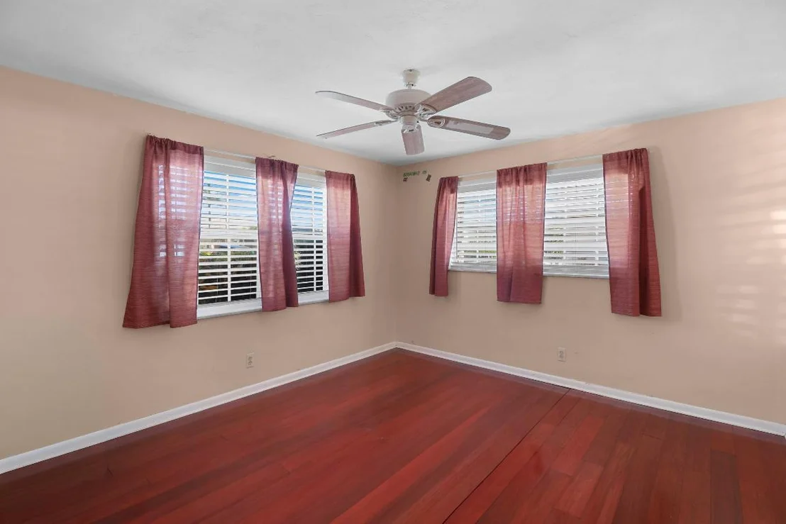 Photo of 310 Wilma Circle