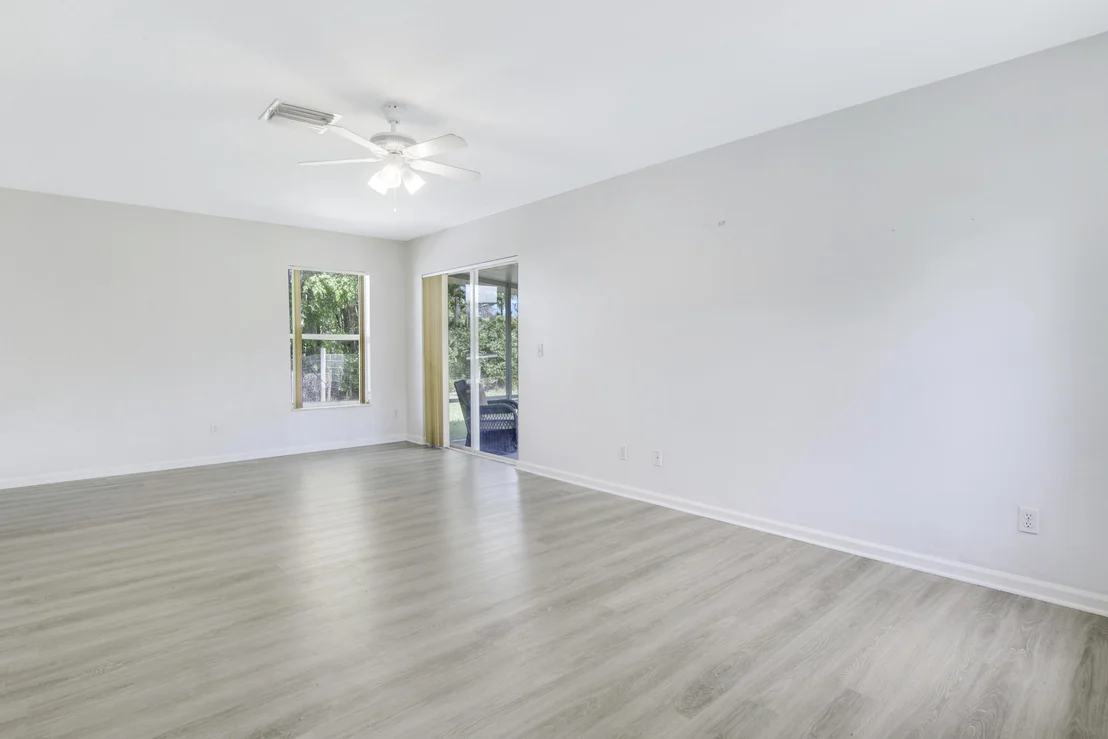Photo of 14345 N 86th Road N