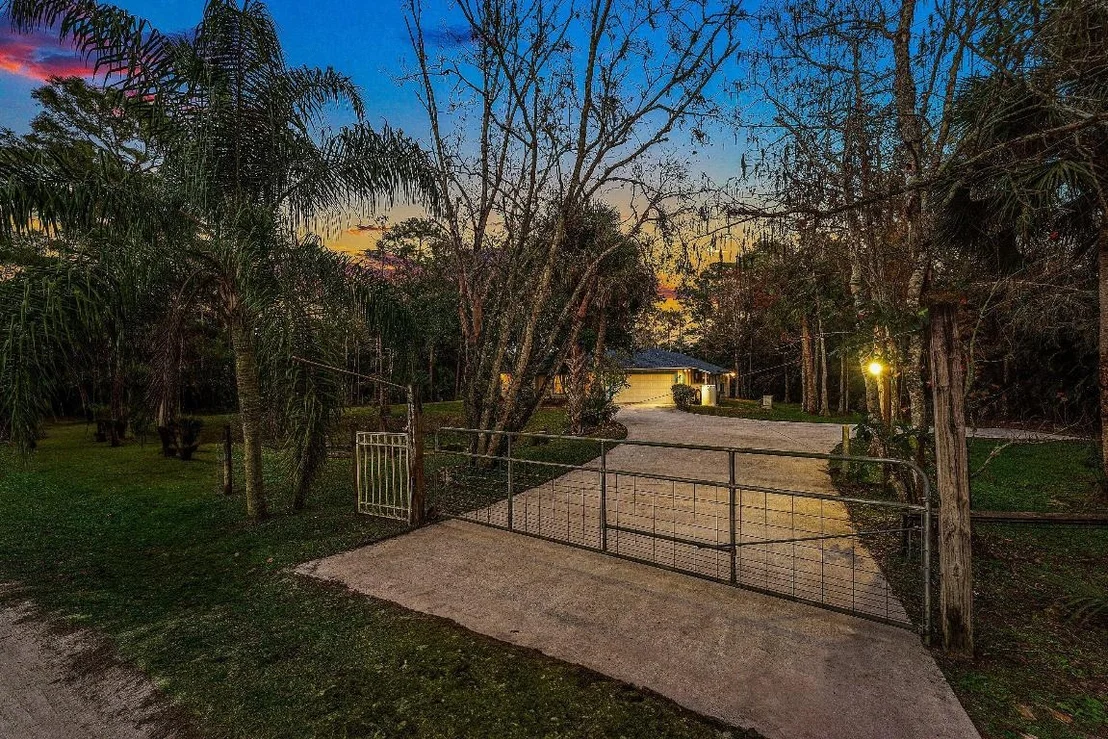 Photo of 16644 113th Trail N