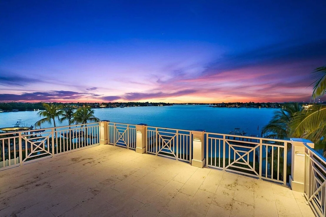 Photo of 5874 Pennock Point Road
