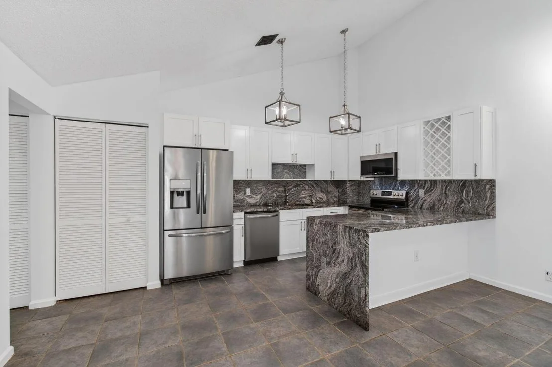 Photo of 1350 Periwinkle Place
