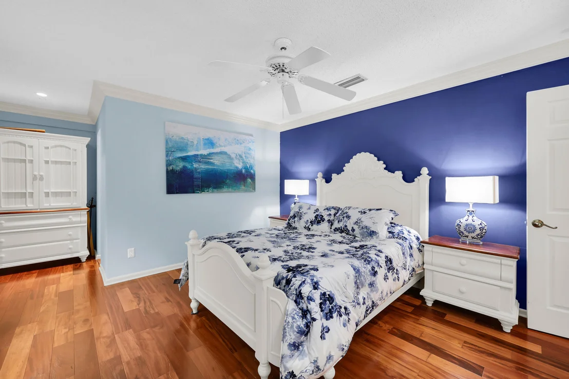 Photo of 802 Summerwinds Lane