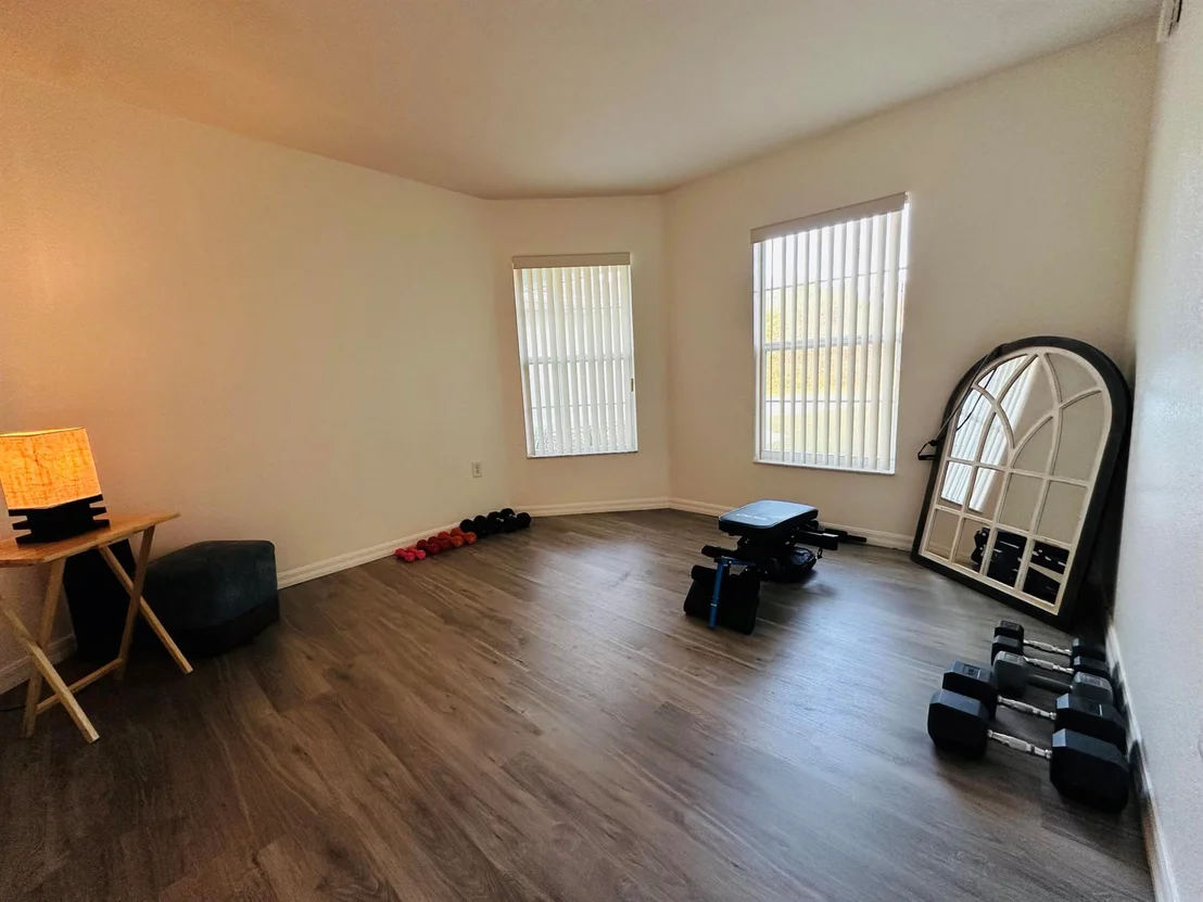 Photo of 15025 SW 24th Circle