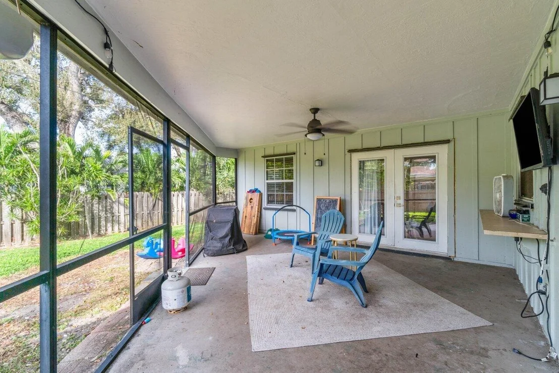 Photo of 4516 Pinetree Drive