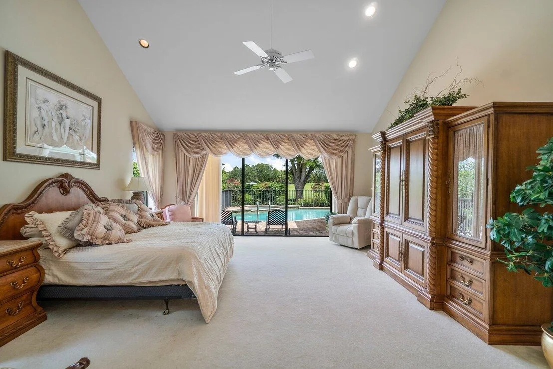 Photo of 7283 Mandarin Drive