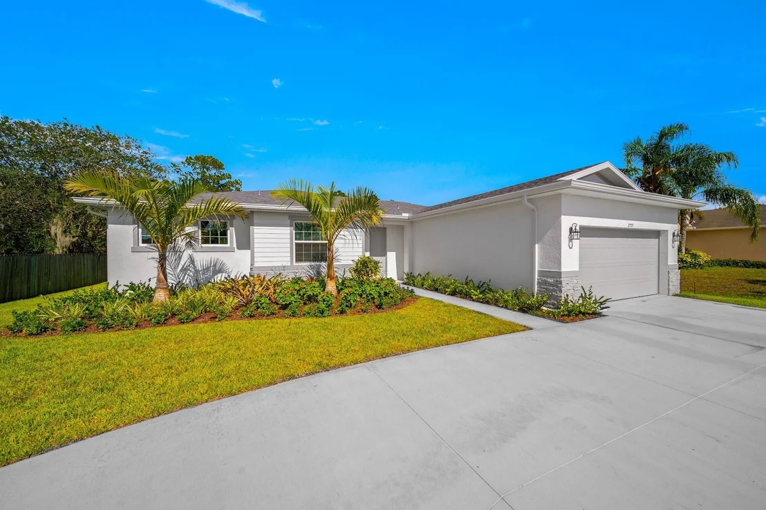 Photo of 6006 Cassia Drive