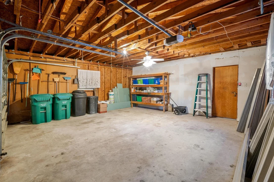 Photo of 4900 Palm Drive