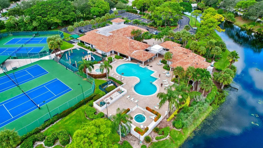 Photo of 2804 Waters Edge Circle