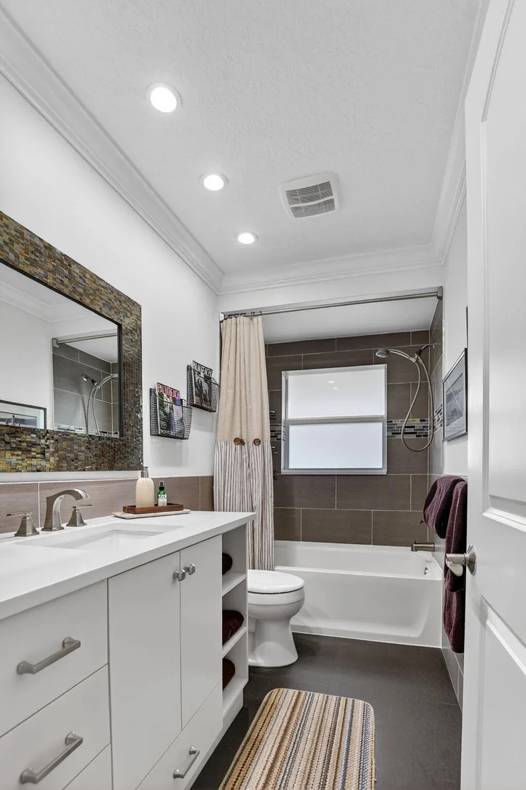 Photo of 1388 Walnut Terrace
