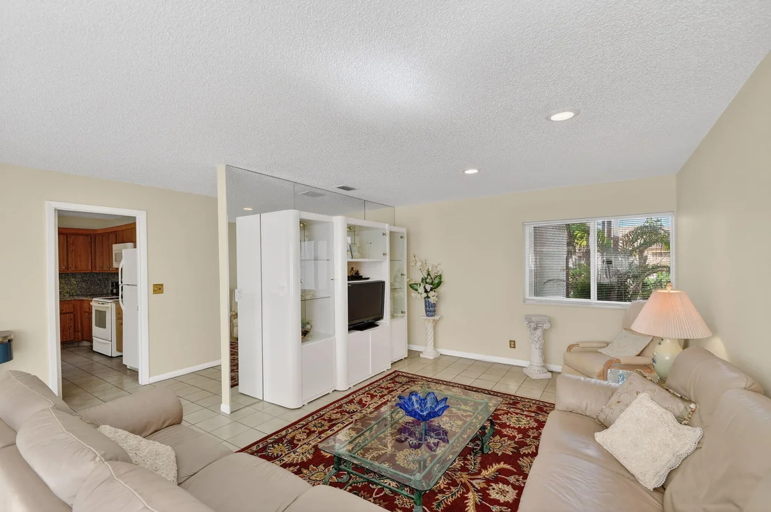 Photo of 6730 Starkeys Place