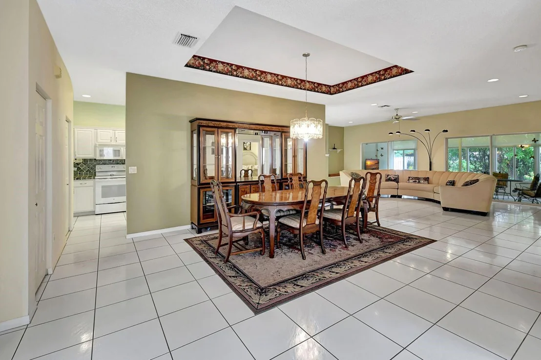Photo of 10864 Madison Drive