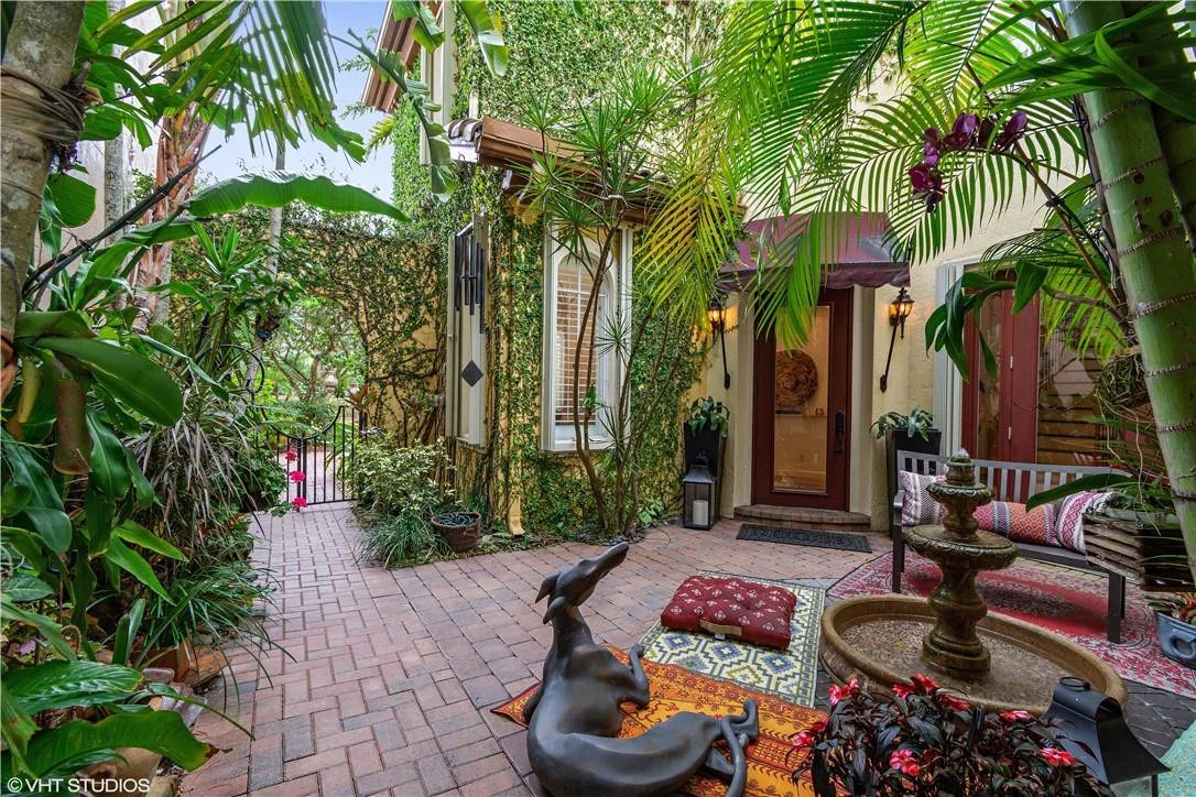 Photo of 6609 NW 128th Way