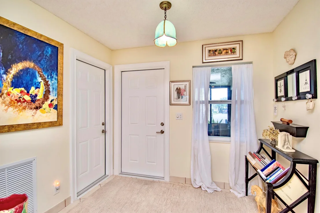 Photo of 6357 Stanley Lane