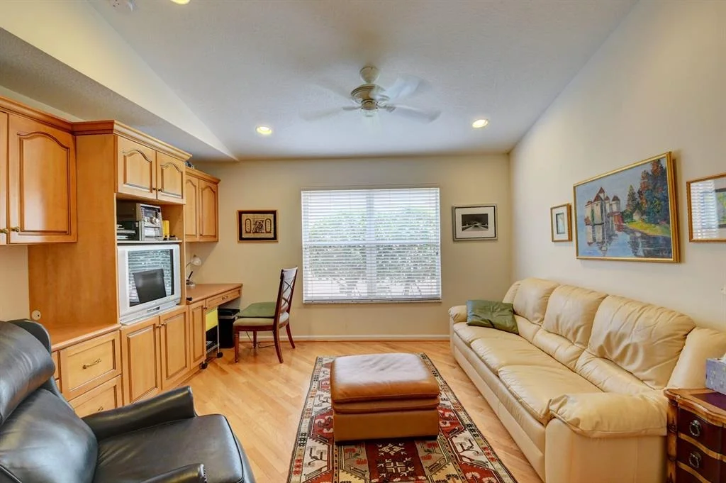 Photo of 8826 Laguna Royale Point