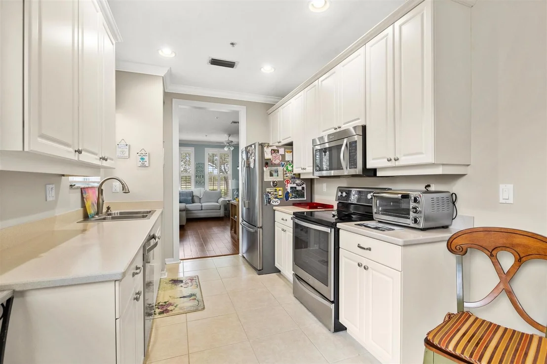 Photo of 4176 Stadium Drive