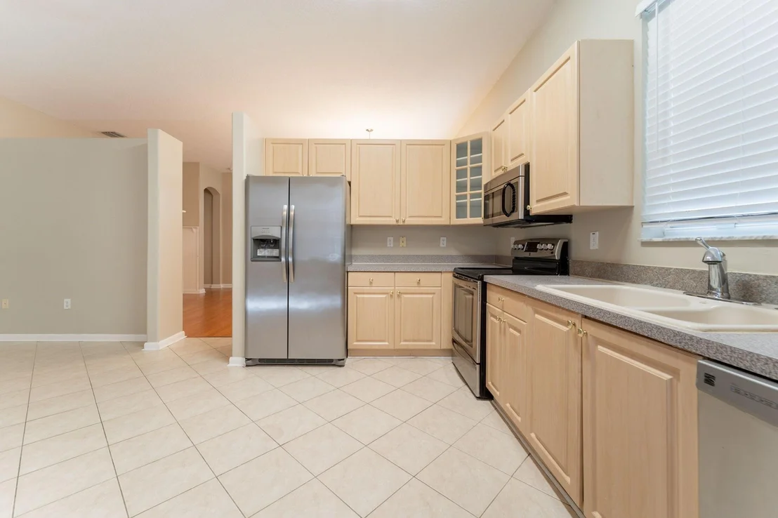 Photo of 6359 Stonehurst Circle