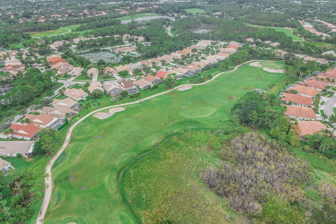 Photo of 6980 SE Twin Oaks Circle