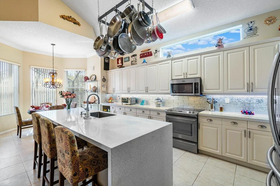 Photo of 7566 Downwinds Lane