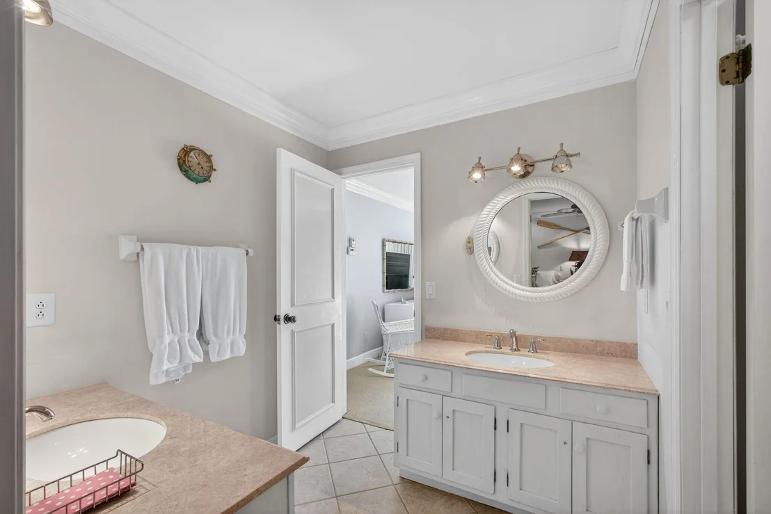 Photo of 5610 SE Winged Foot Drive