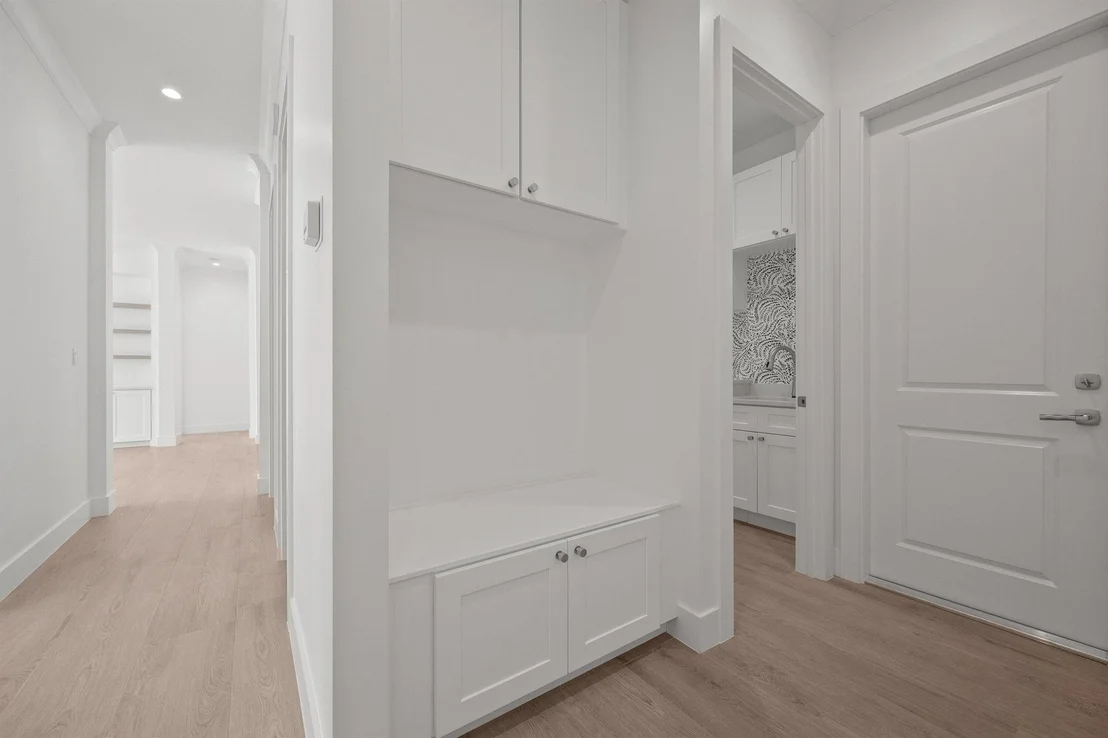 Photo of 728 Nighthawk Way