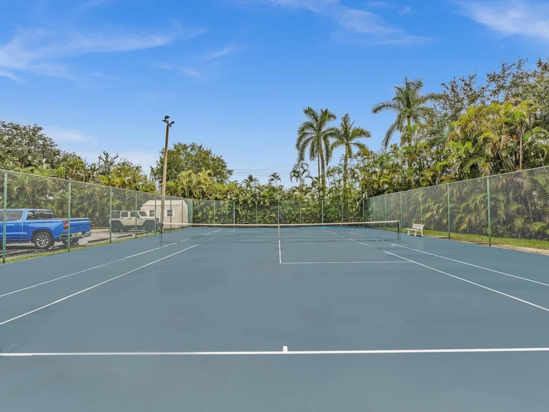 Photo of 110 SAUSALITO Drive