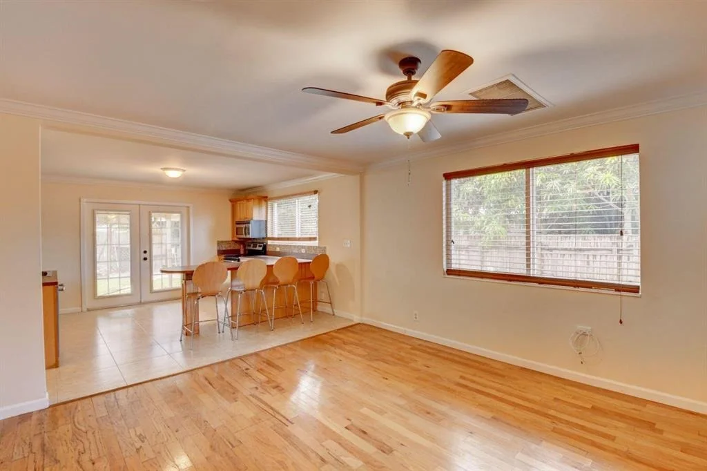 Photo of 15385 Monroe Road
