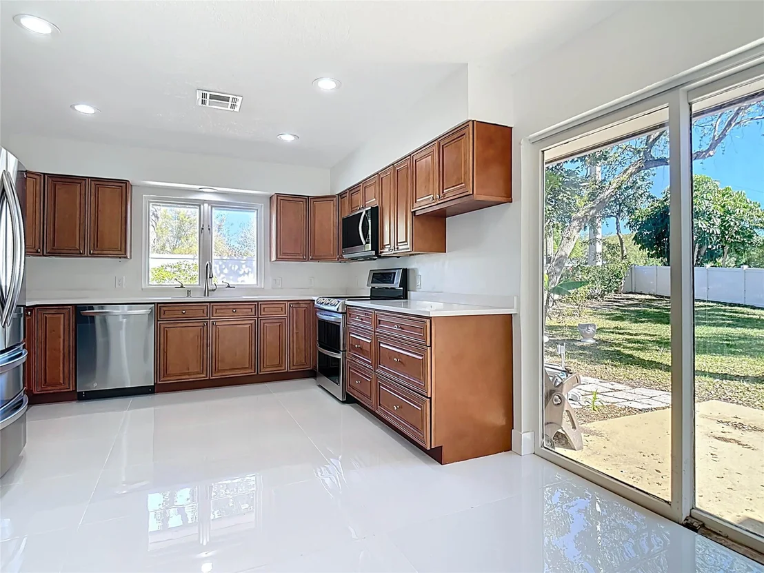Photo of 1200 POITRAS Drive